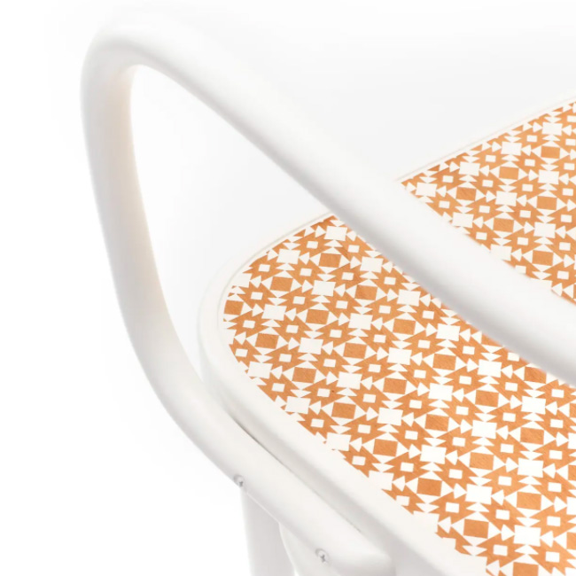 TON811armchair_33